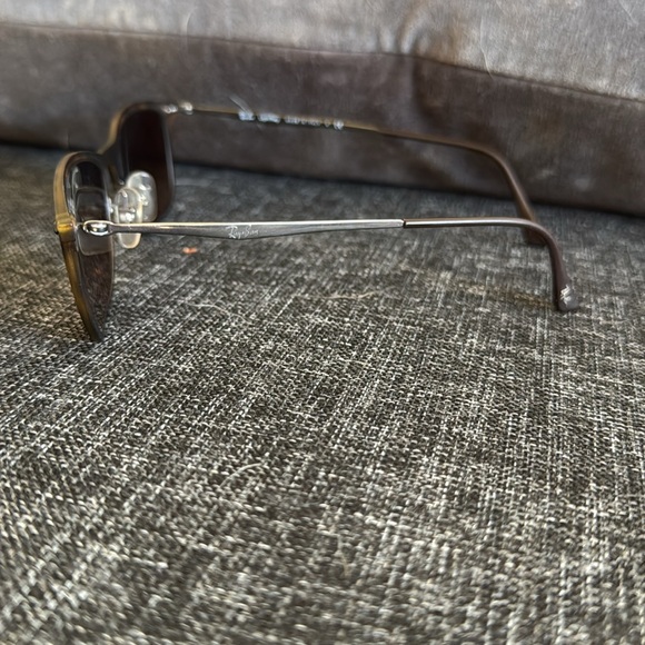 Ray bans - Picture 2 of 5